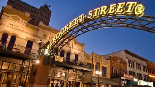 Crockett Street Entertainment District in Beaumont Texas