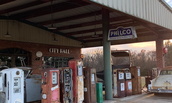 Larry Lawrence Antique Car Collection in Mount Pleasant, Texas