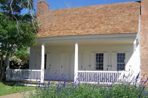 Durst-Taylor Historic House and Gardens in Nacogdoches, Texas
