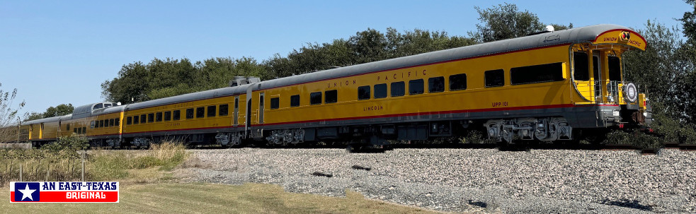 Union Pacifc Steam Engine 4014 "Big Boy" and business car "Lincoln" heading north from the City of West, Texas, on October 9, 2024